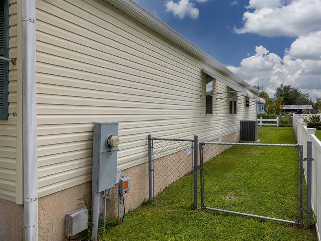 6900 NE 4TH LANE, Ocala, FL 34470
