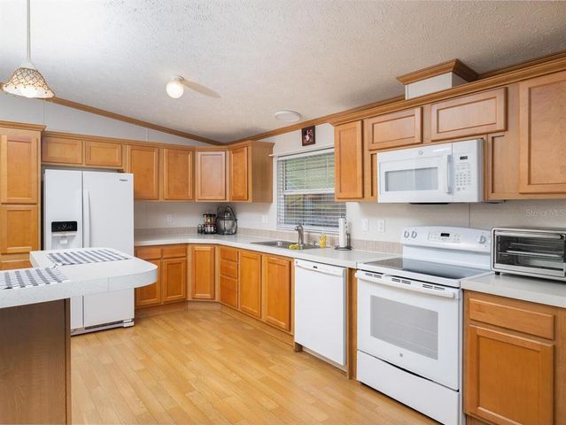6900 NE 4TH LANE, Ocala, FL 34470