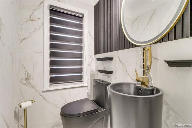 14010 Artesian Street, Detroit, MI 48223