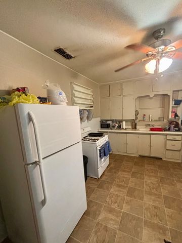1120 S Donnybrook Avenue, Tyler, TX 75701