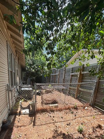 1120 S Donnybrook Avenue, Tyler, TX 75701