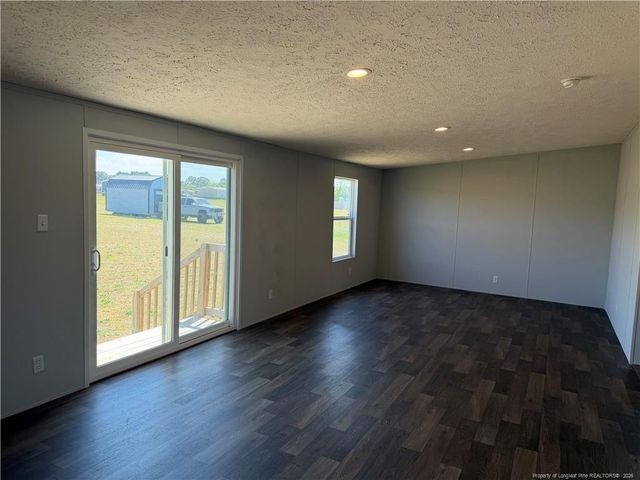 47 Augustine Drive, St. Pauls, NC 28384