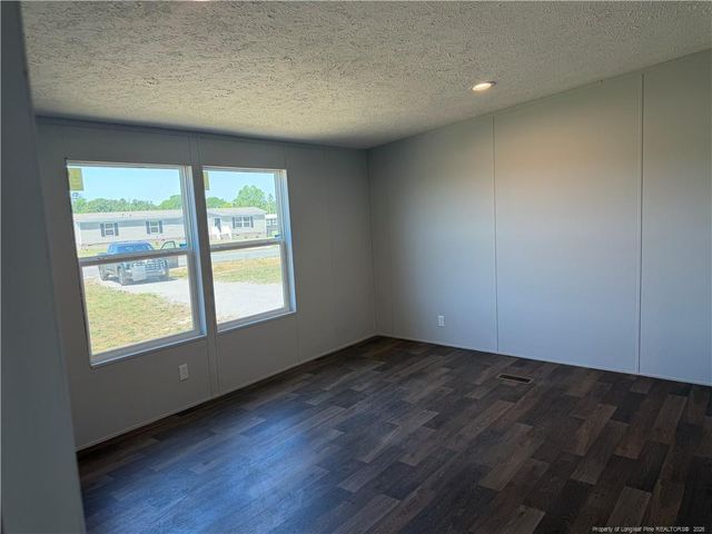 47 Augustine Drive, St. Pauls, NC 28384