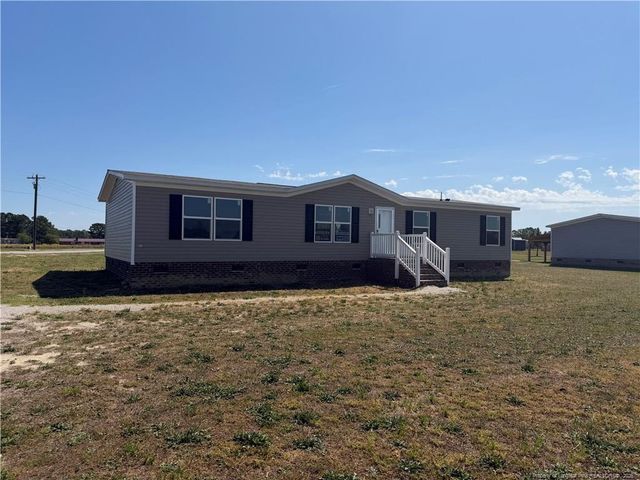 47 Augustine Drive, St. Pauls, NC 28384