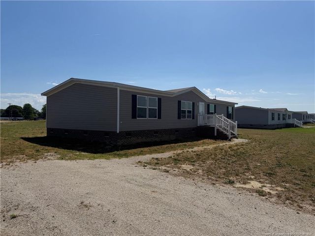 47 Augustine Drive, St. Pauls, NC 28384