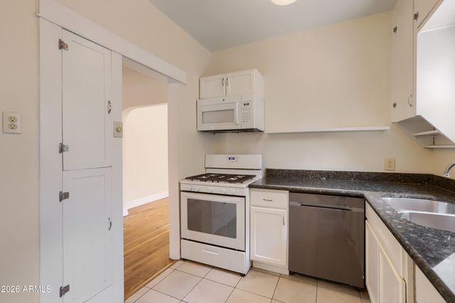2042 N 12TH Street, Phoenix, AZ 85006
