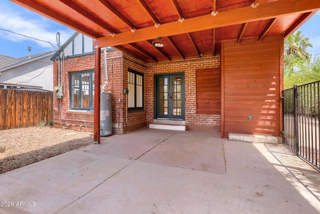 2042 N 12TH Street, Phoenix, AZ 85006