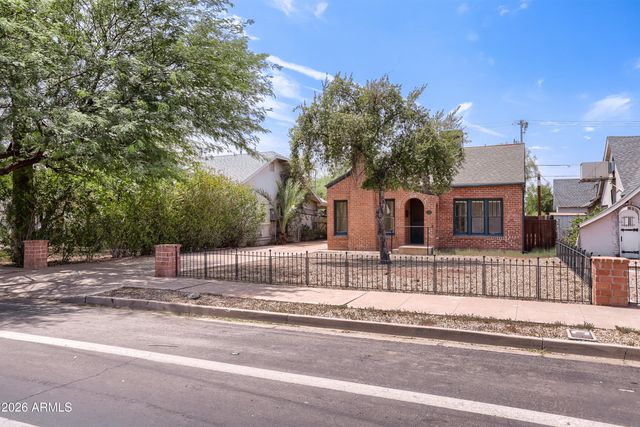 2042 N 12TH Street, Phoenix, AZ 85006