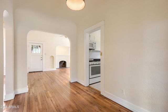 2042 N 12TH Street, Phoenix, AZ 85006