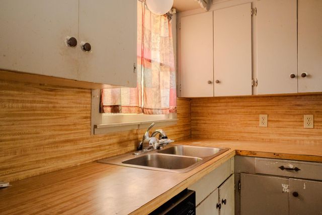 513 Frankie Street, Wharton, TX 77488