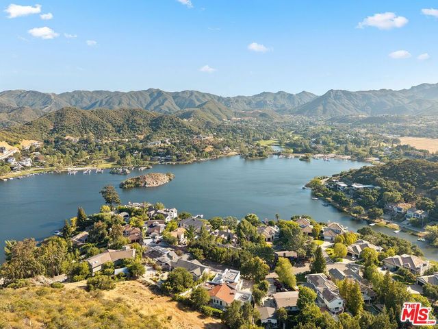 283 Lake Sherwood Drive, Lake Sherwood, CA 91361