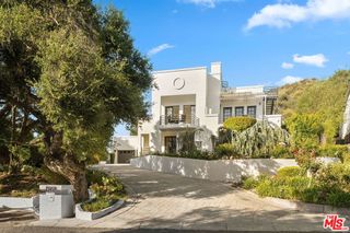 283 Lake Sherwood Drive, Lake Sherwood, CA 91361