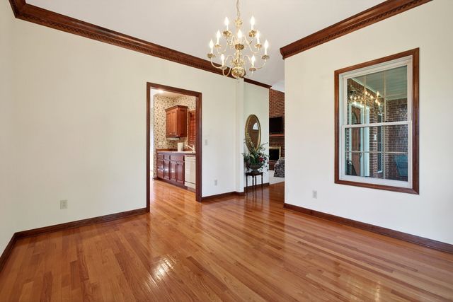 206 For Keeps Ln, Mcminnville, TN 37110