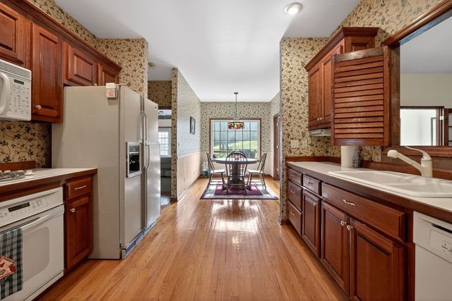 206 For Keeps Ln, Mcminnville, TN 37110