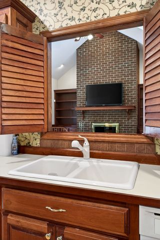 206 For Keeps Ln, Mcminnville, TN 37110