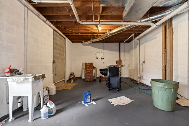 206 For Keeps Ln, Mcminnville, TN 37110