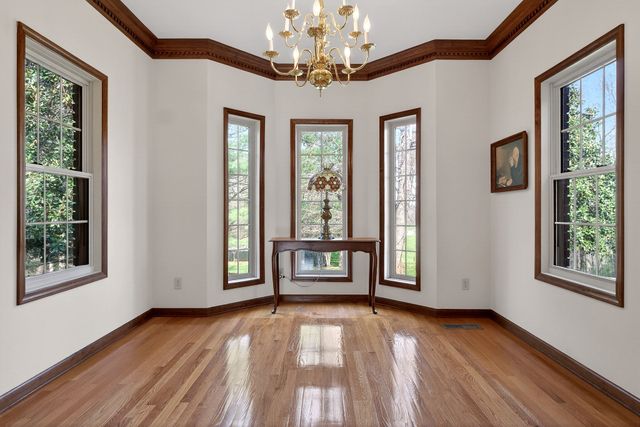 206 For Keeps Ln, Mcminnville, TN 37110