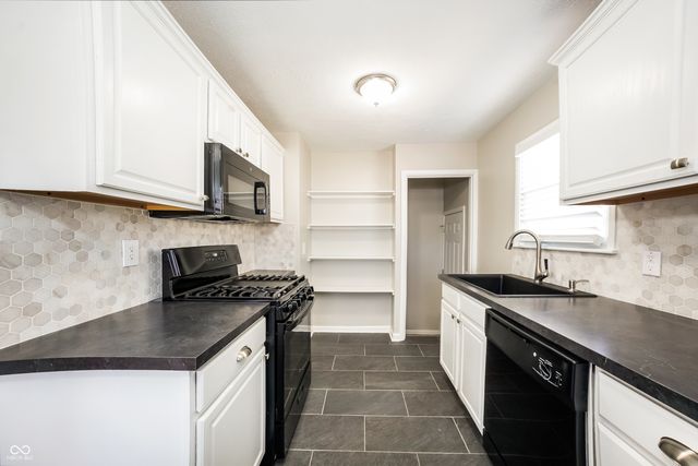 6667 E 17th Street, Indianapolis, IN 46219