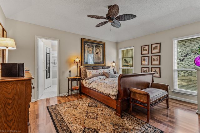 5221 Wood Creek Lane, Garland, TX 75044