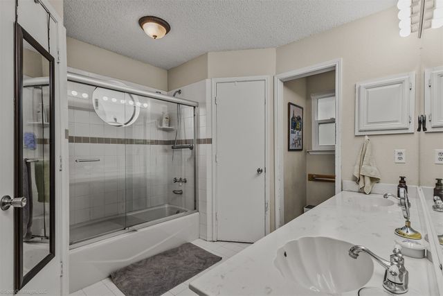 5221 Wood Creek Lane, Garland, TX 75044