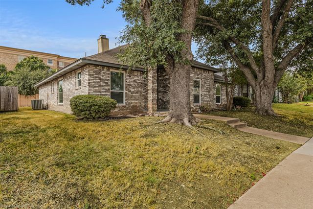 5221 Wood Creek Lane, Garland, TX 75044