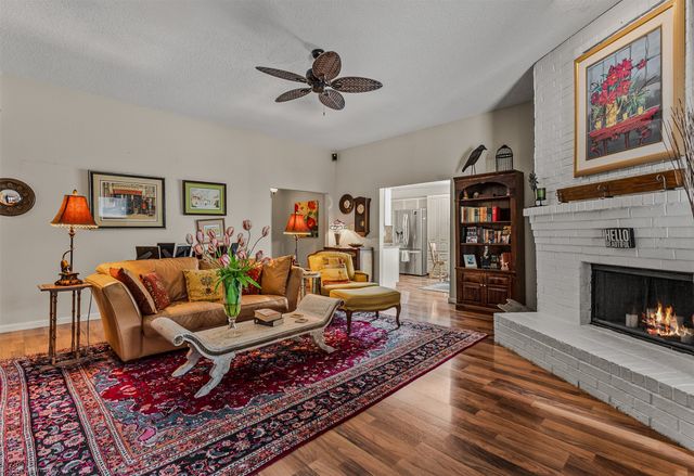 5221 Wood Creek Lane, Garland, TX 75044