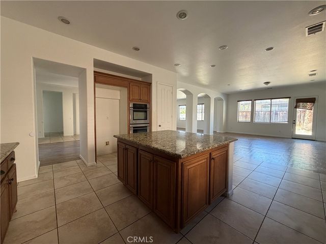 37780 Gallery Lane, Beaumont, CA 92223