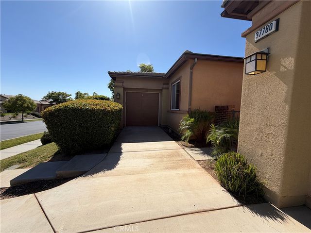 37780 Gallery Lane, Beaumont, CA 92223