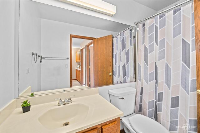 6292 Fremont Drive, Hanover Park, IL 60133