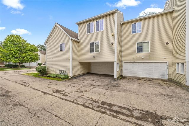 6292 Fremont Drive, Hanover Park, IL 60133