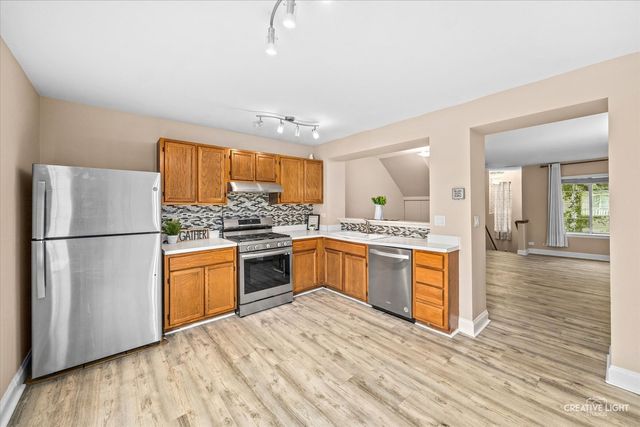 6292 Fremont Drive, Hanover Park, IL 60133