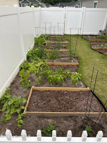 2727 Luna Lane, Winterville, NC 28590