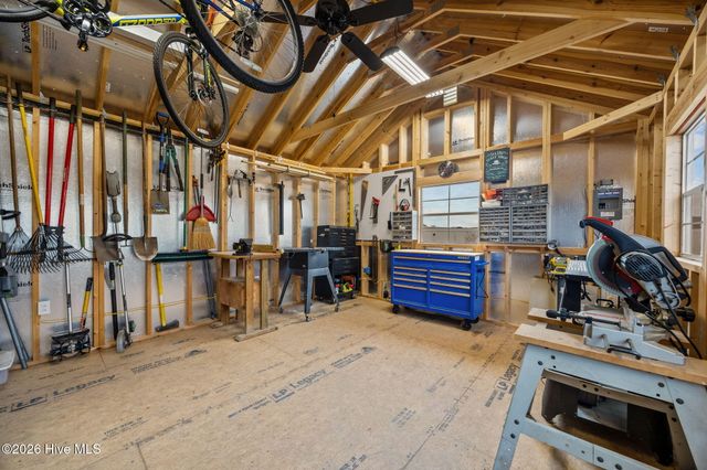 2727 Luna Lane, Winterville, NC 28590