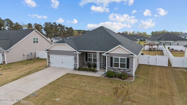 2727 Luna Lane, Winterville, NC 28590