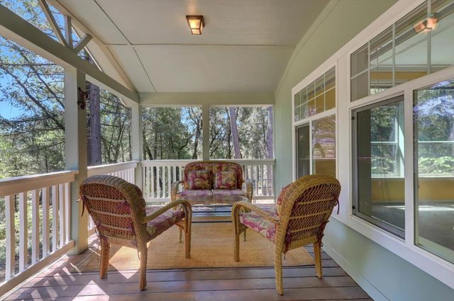 9718 Forsythe Rd, Dobbins, CA 95935