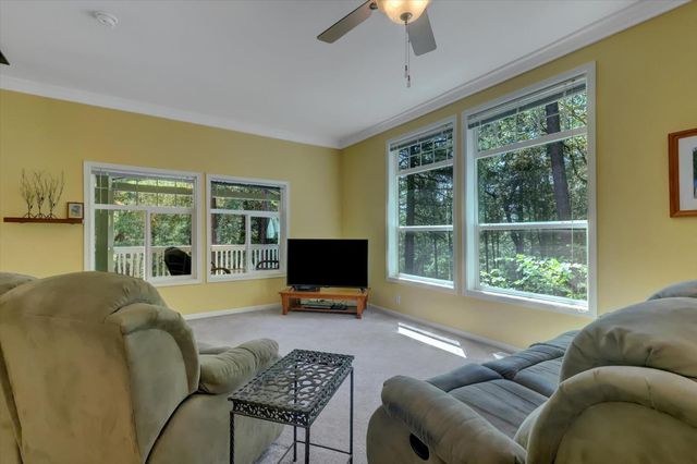 9718 Forsythe Rd, Dobbins, CA 95935