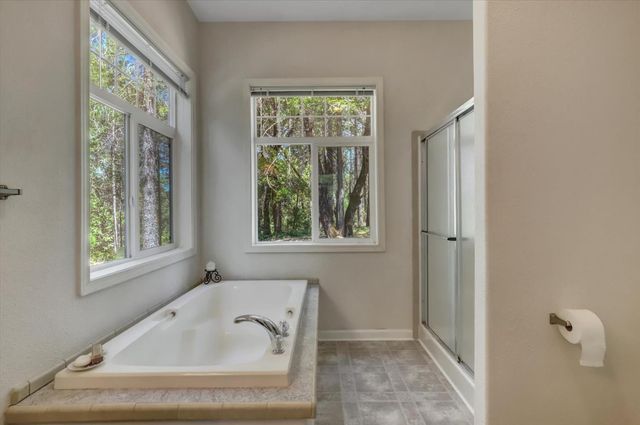 9718 Forsythe Rd, Dobbins, CA 95935