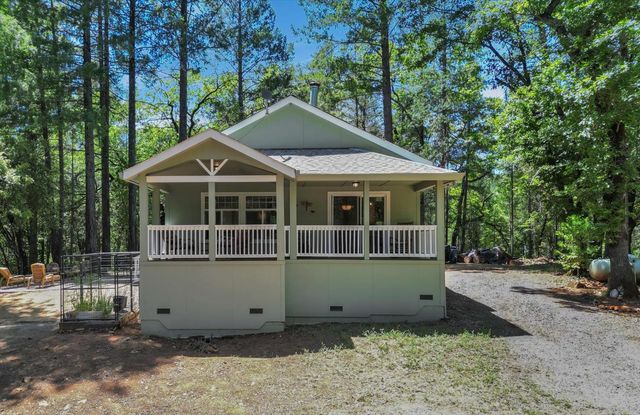 9718 Forsythe Rd, Dobbins, CA 95935