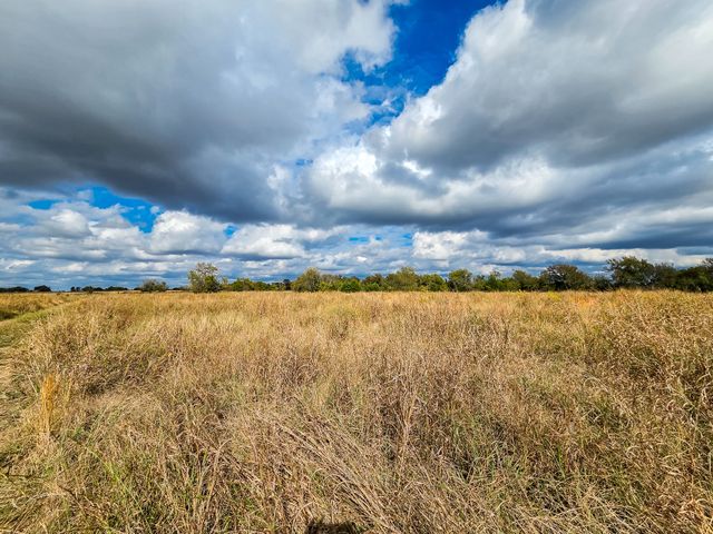 1412 CR 3830, Bonham, TX 75496