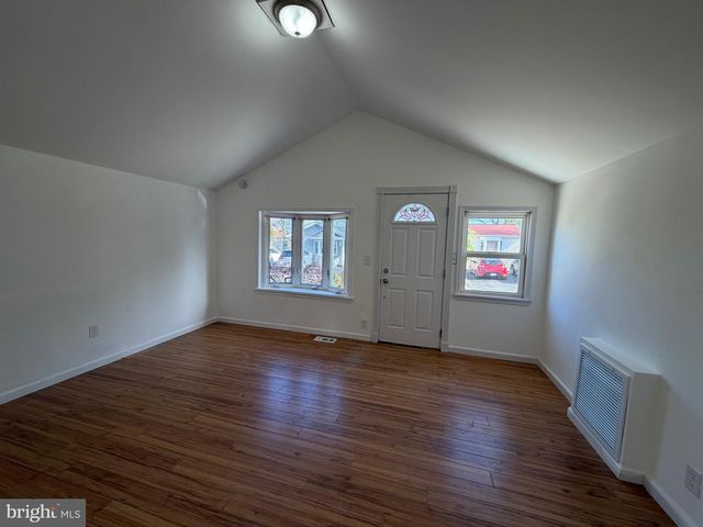 226 OUTLOOK BLVD, Keyport, NJ 07735