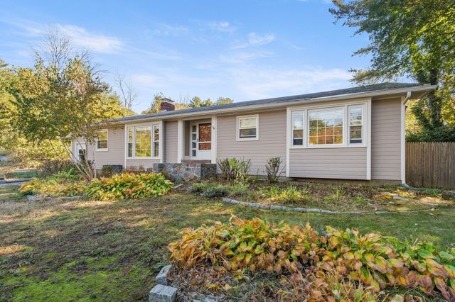 335 Essex Ave, Gloucester, MA 01930