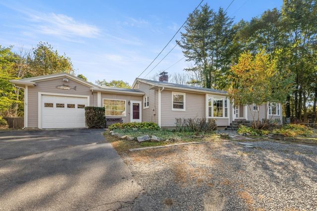 335 Essex Ave, Gloucester, MA 01930