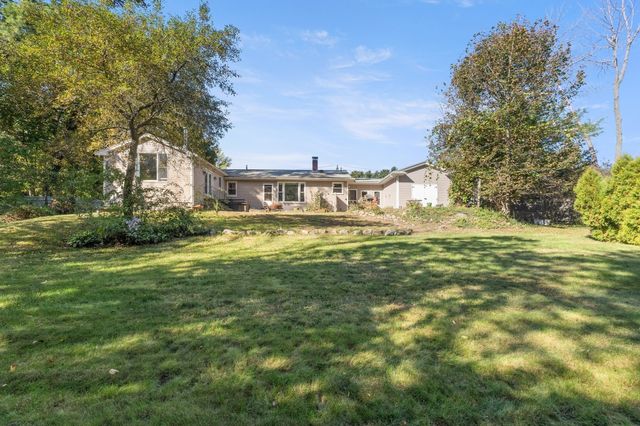 335 Essex Ave, Gloucester, MA 01930
