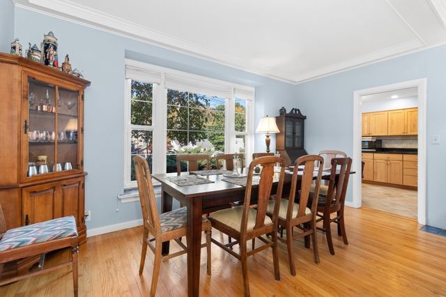 335 Essex Ave, Gloucester, MA 01930
