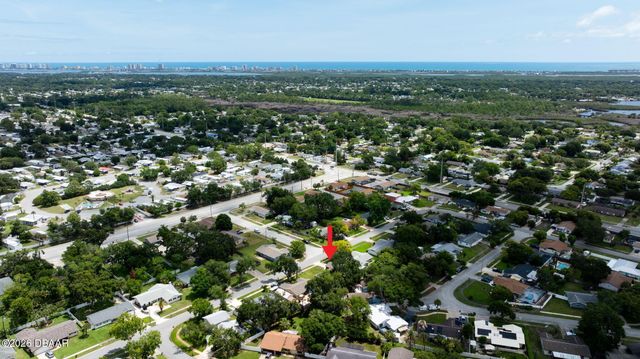 110 Cambridge Drive, Port Orange, FL 32127