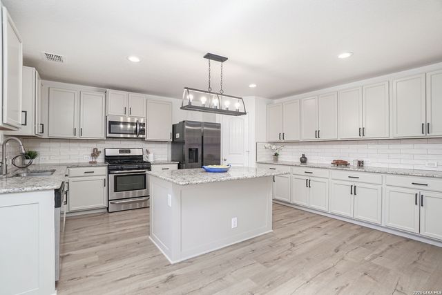 8723 Addison, San Antonio, TX 78254