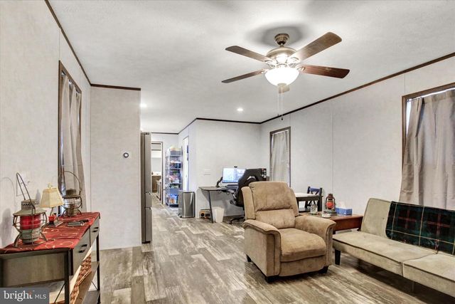 97 MIC-NAN DR, Middletown, PA 17057