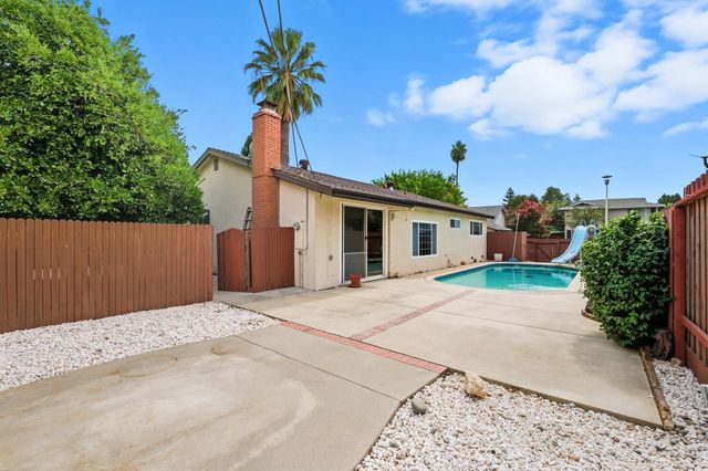 3008 Occidental Dr, Sacramento, CA 95826