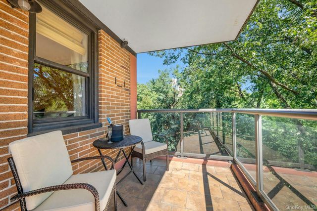 735 Kappock Street 8F, Bronx, NY 10463