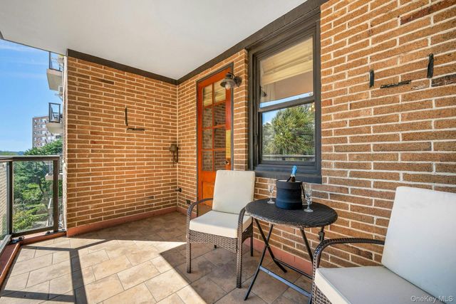 735 Kappock Street 8F, Bronx, NY 10463